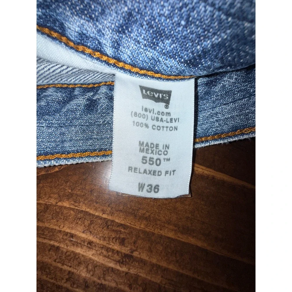 Levis levi 550